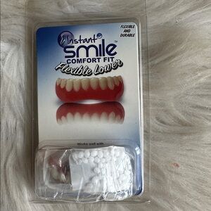 Comfort Fit Flexible Lower Teeth